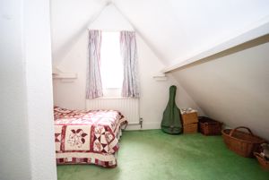 Bed 3- click for photo gallery